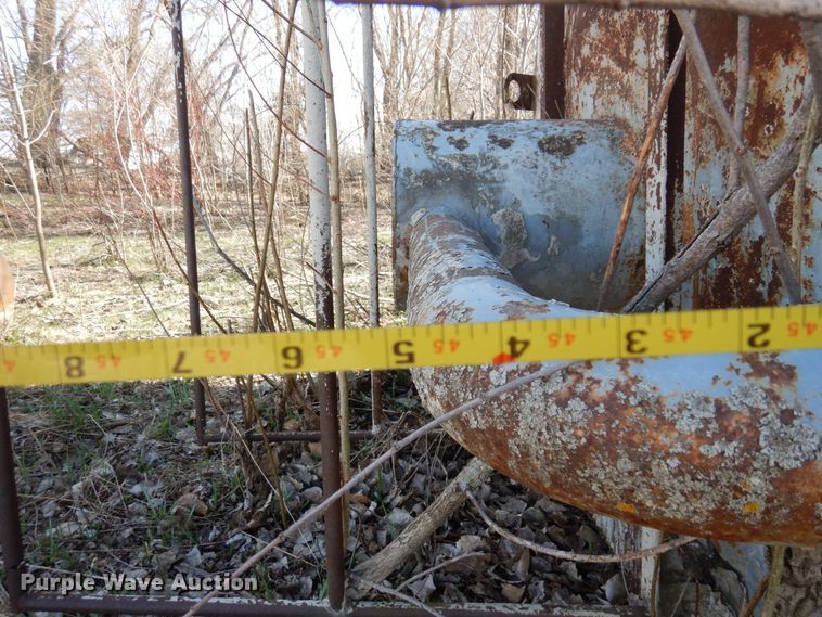 image for item KU9953 MTM  concrete silo