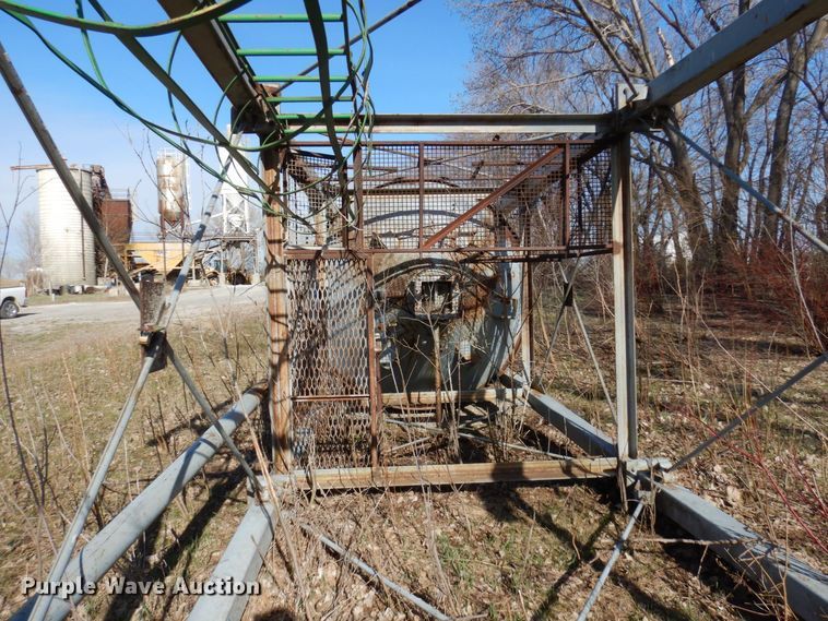 image for item KU9953 MTM  concrete silo