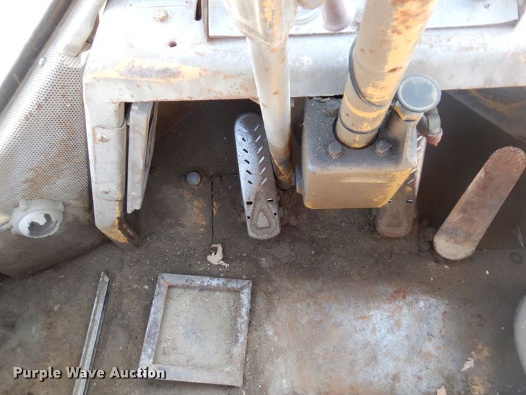 image for item KU9964 Caterpillar 950  wheel loader