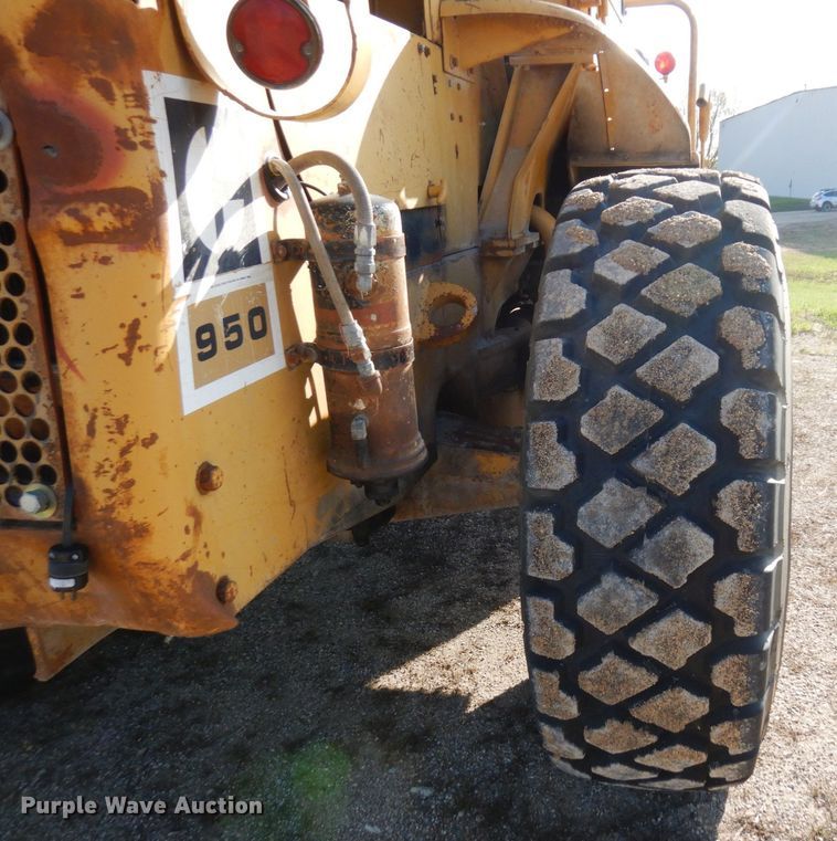 image for item KU9964 Caterpillar 950  wheel loader