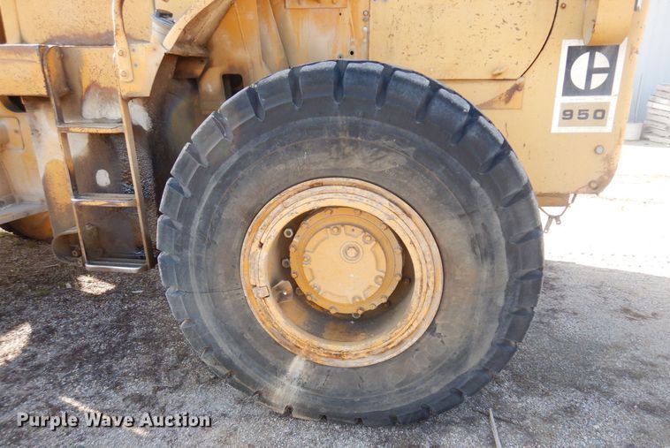 image for item KU9964 Caterpillar 950  wheel loader