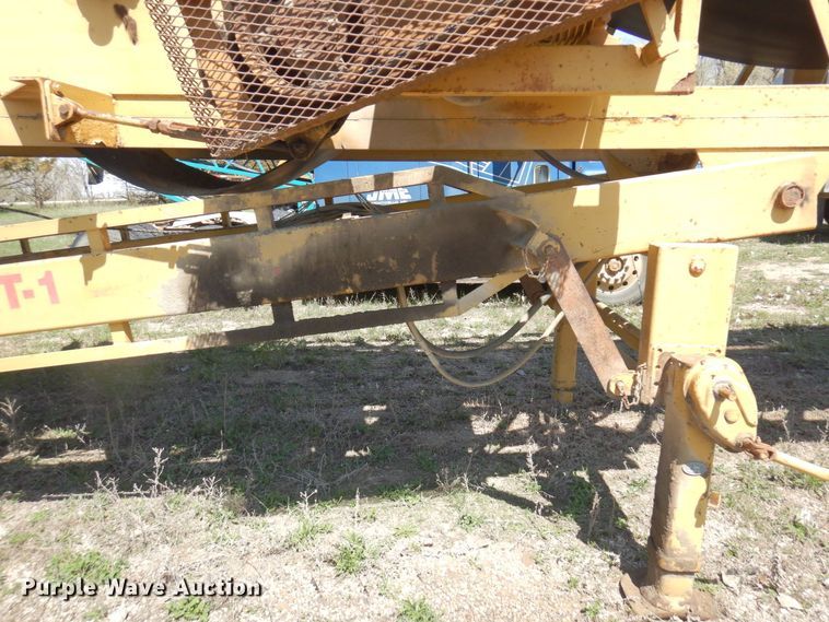 image for item KU9972 Swift EZ Stacker K36125  radial stacker