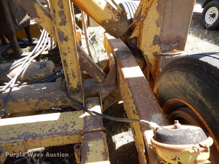 image for item KU9972 Swift EZ Stacker K36125  radial stacker