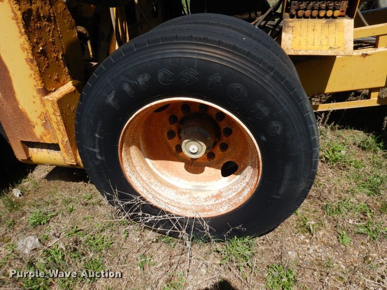 image for item KU9972 Swift EZ Stacker K36125  radial stacker