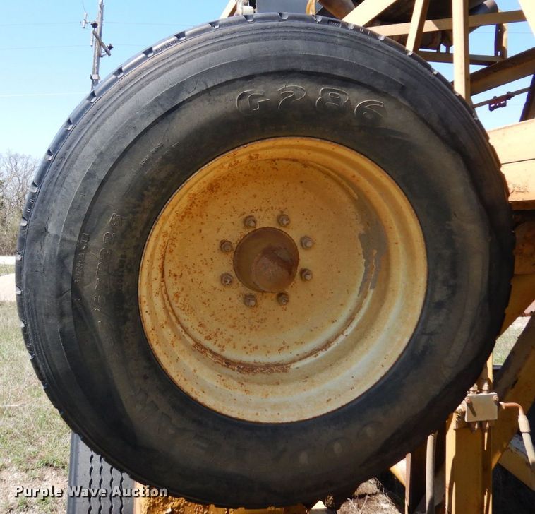 image for item KU9972 Swift EZ Stacker K36125  radial stacker