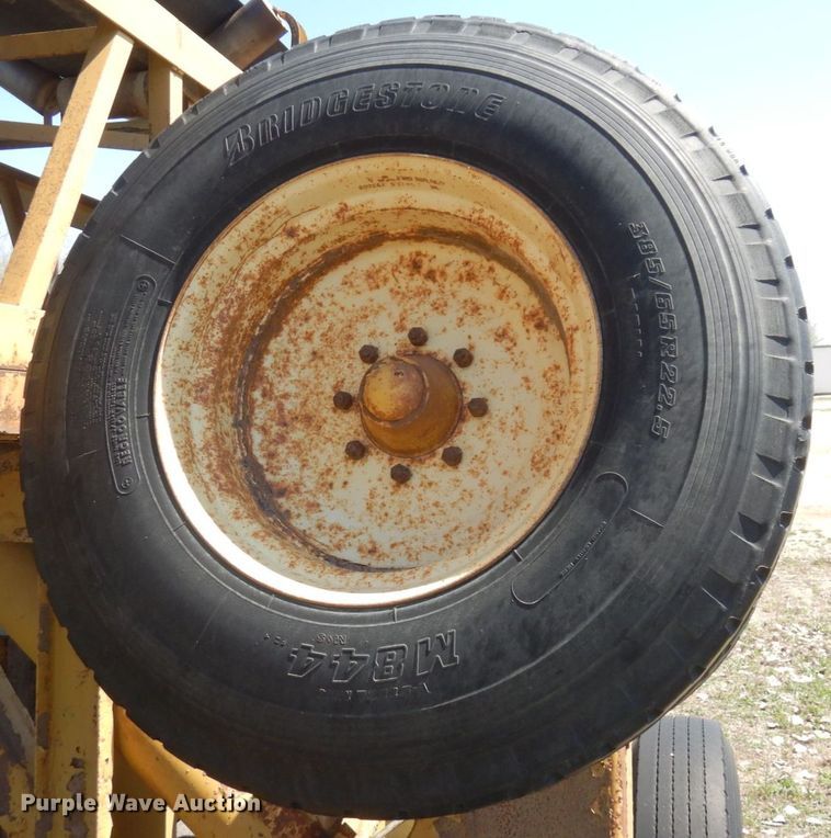 image for item KU9972 Swift EZ Stacker K36125  radial stacker