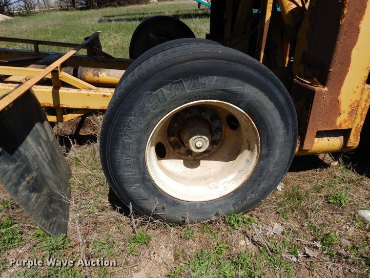 image for item KU9972 Swift EZ Stacker K36125  radial stacker