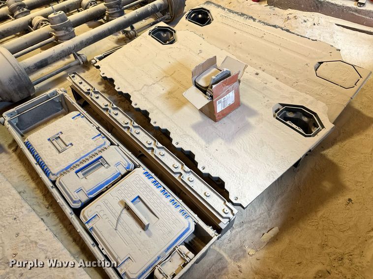 image for item KX9000 Truck bed organizer