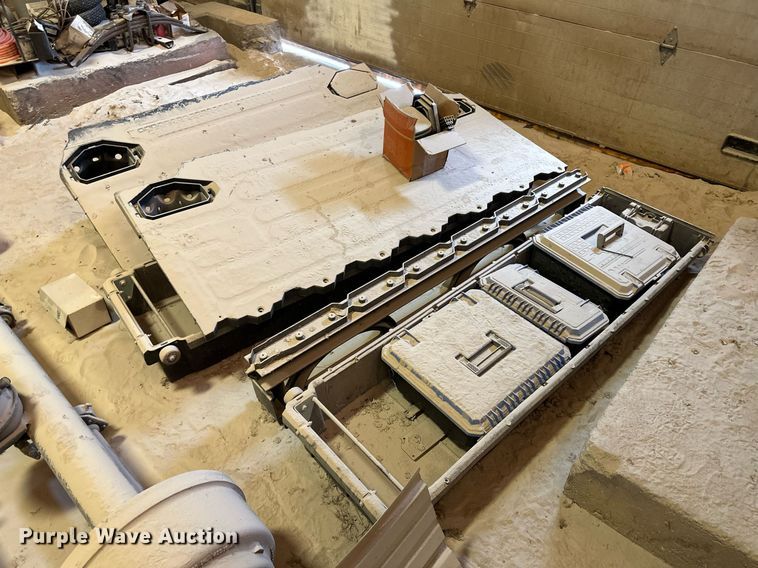 image for item KX9000 Truck bed organizer