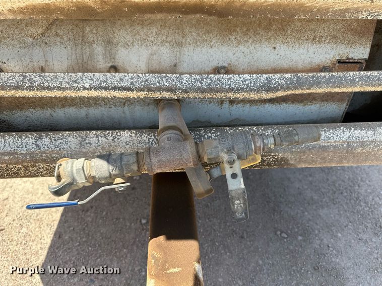 image for item KX9012 Ingersoll Rand P-100D-W-D  air compressor