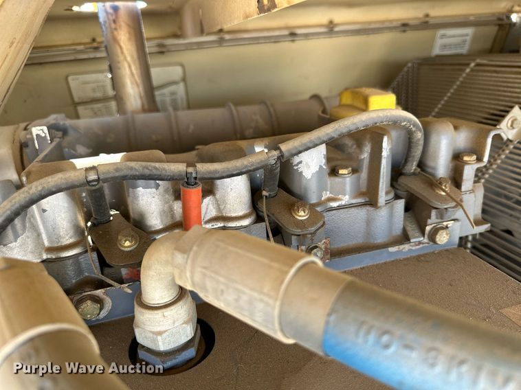 image for item KX9012 Ingersoll Rand P-100D-W-D  air compressor