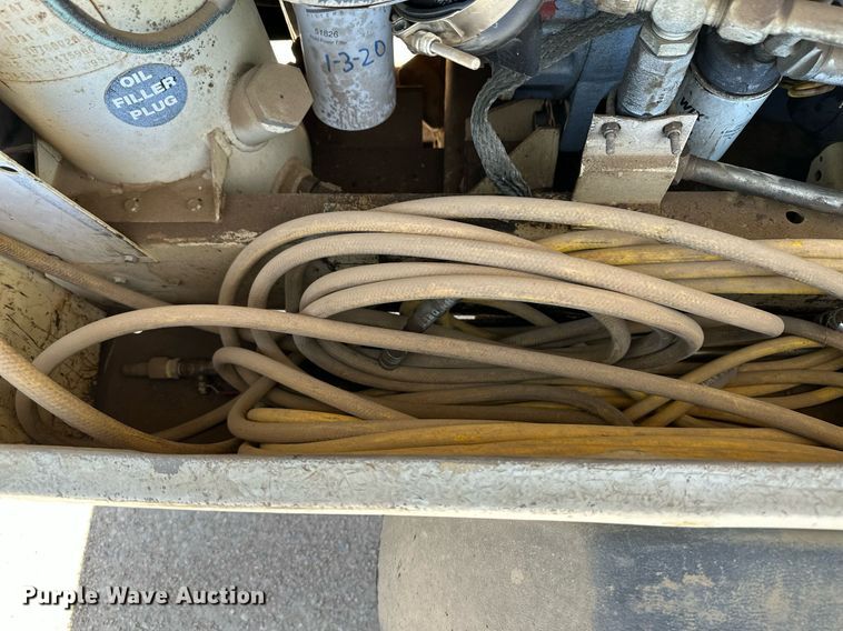 image for item KX9012 Ingersoll Rand P-100D-W-D  air compressor