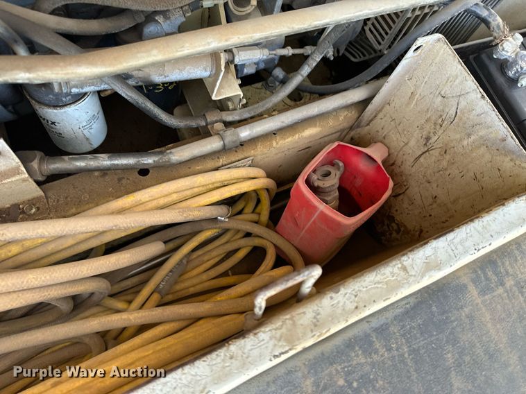 image for item KX9012 Ingersoll Rand P-100D-W-D  air compressor