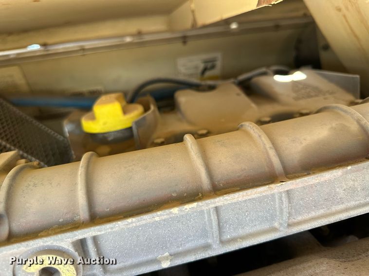 image for item KX9012 Ingersoll Rand P-100D-W-D  air compressor