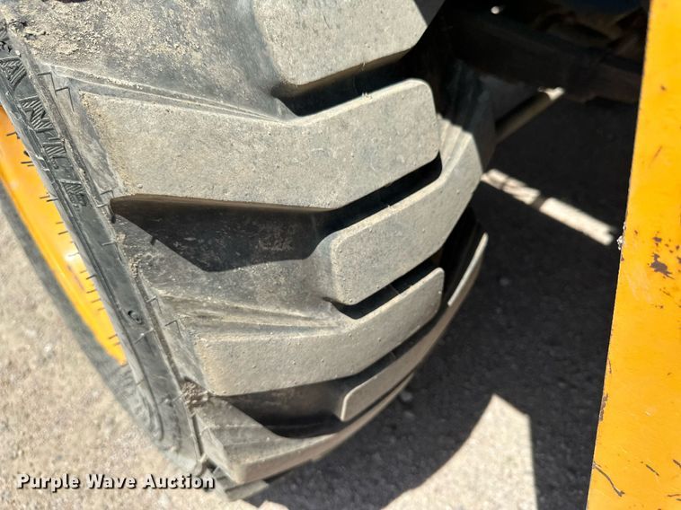 image for item KX9013 Liftall L60G  forklift