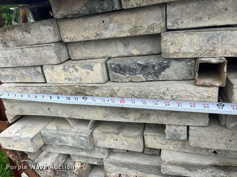 image for item LA9940 Approximately 138 concrete forms