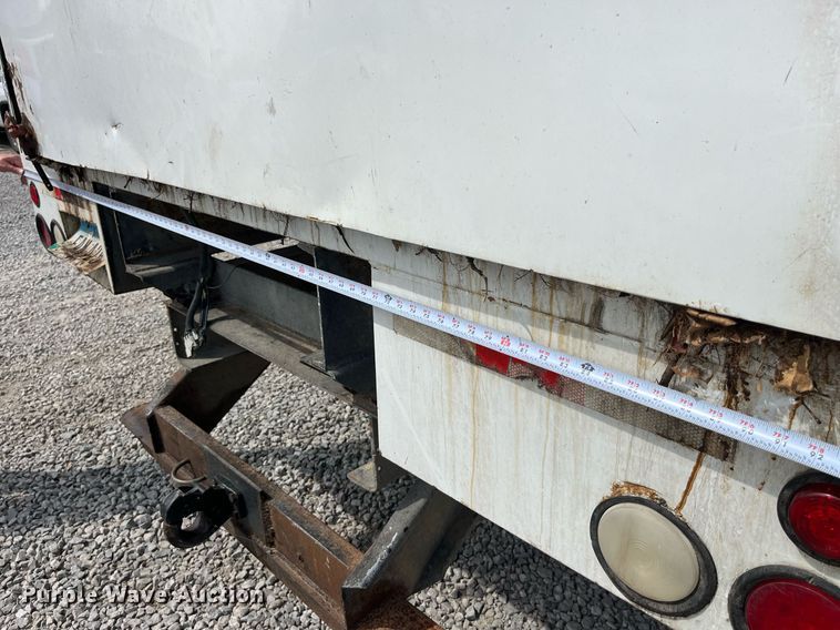 image for item LA9947 2007 Ford F750 Super Duty XL  chipper truck