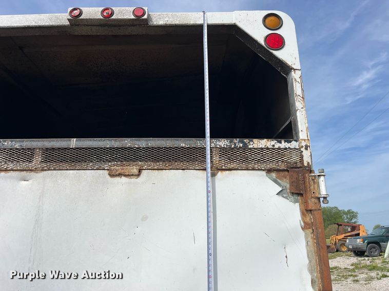 image for item LA9947 2007 Ford F750 Super Duty XL  chipper truck