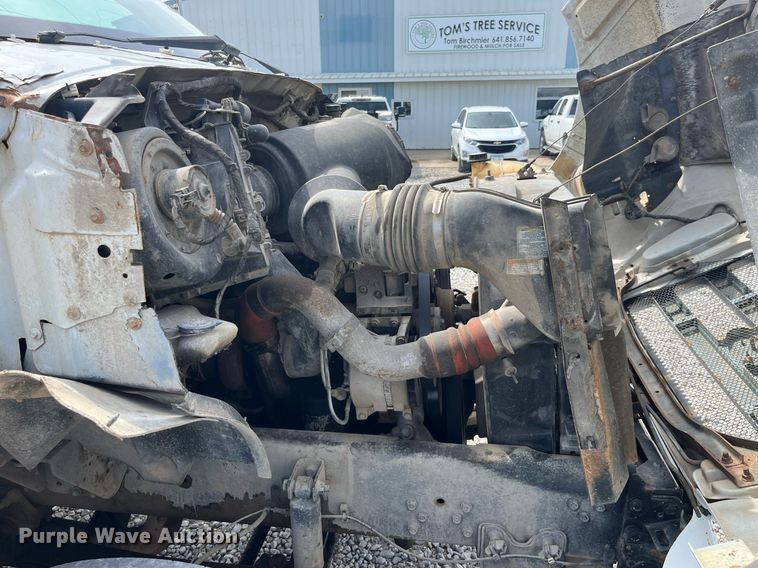 image for item LA9947 2007 Ford F750 Super Duty XL  chipper truck