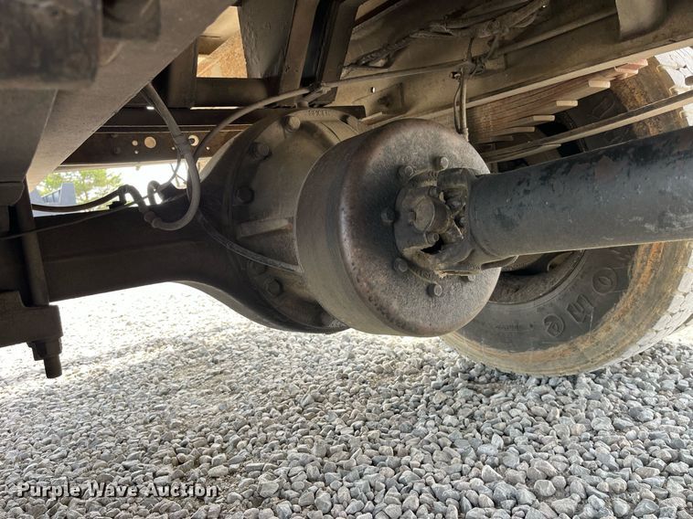 image for item LA9947 2007 Ford F750 Super Duty XL  chipper truck