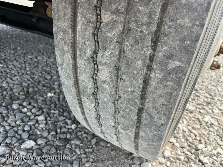 image for item LA9947 2007 Ford F750 Super Duty XL  chipper truck