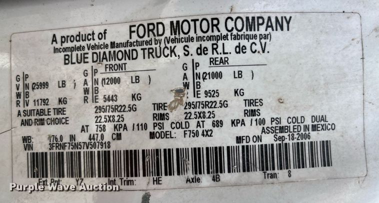 image for item LA9947 2007 Ford F750 Super Duty XL  chipper truck