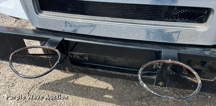 image for item LA9948 2006 Ford F750  forestry bucket truck