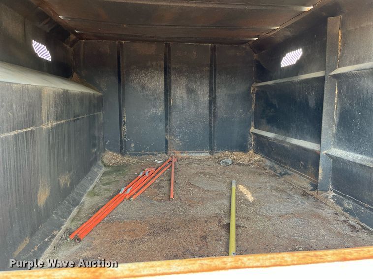 image for item LA9948 2006 Ford F750  forestry bucket truck