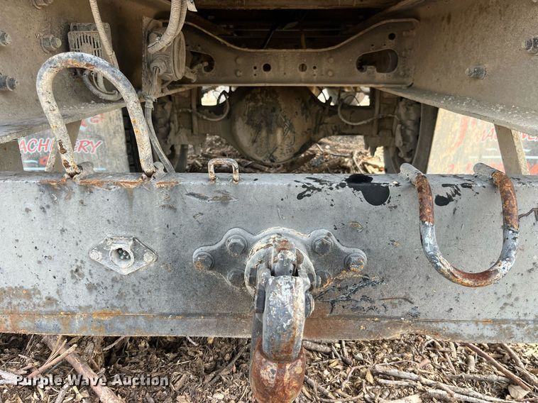 image for item LA9948 2006 Ford F750  forestry bucket truck