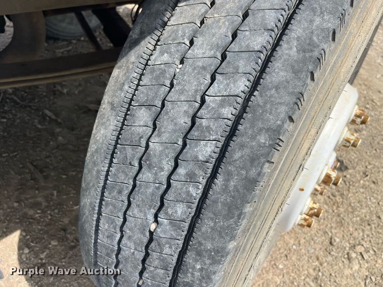 image for item LA9948 2006 Ford F750  forestry bucket truck