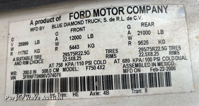 image for item LA9948 2006 Ford F750  forestry bucket truck