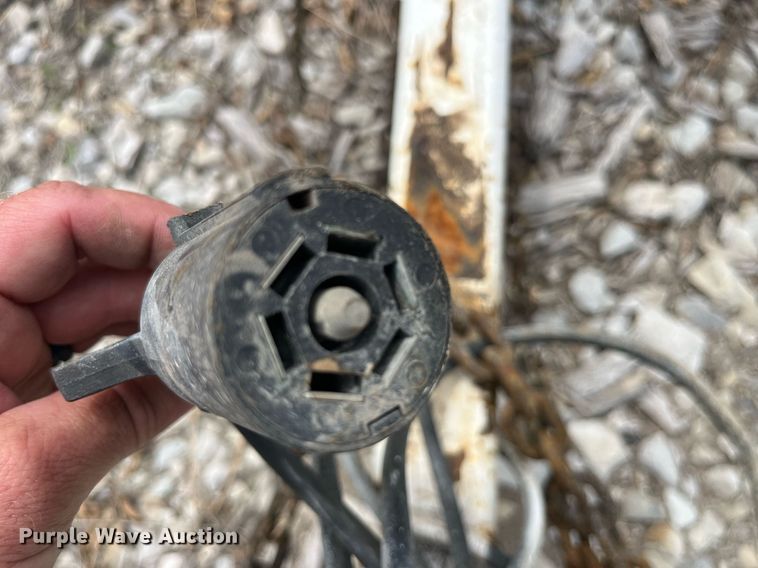 image for item LA9949 2015 Morbark Beever M12R  wood chipper