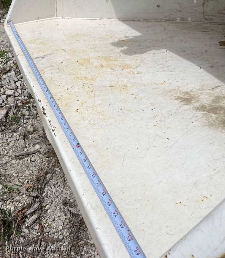 image for item LA9949 2015 Morbark Beever M12R  wood chipper