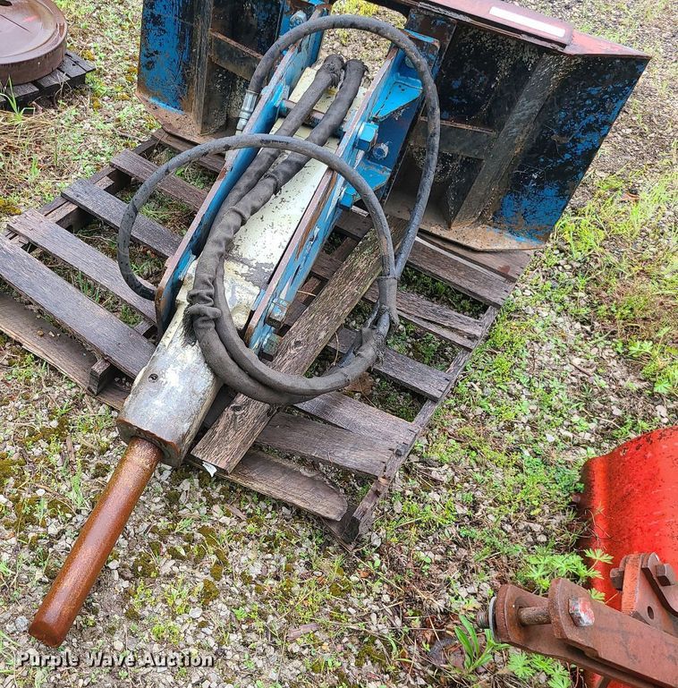 image for item LE9053 Okada  skid steer breaker