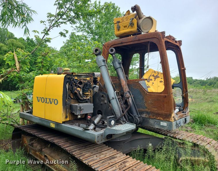 image for item LE9060 Volvo  excavator