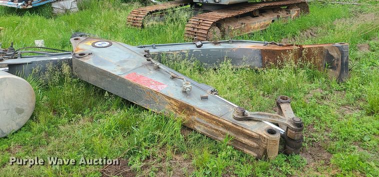 image for item LE9060 Volvo  excavator