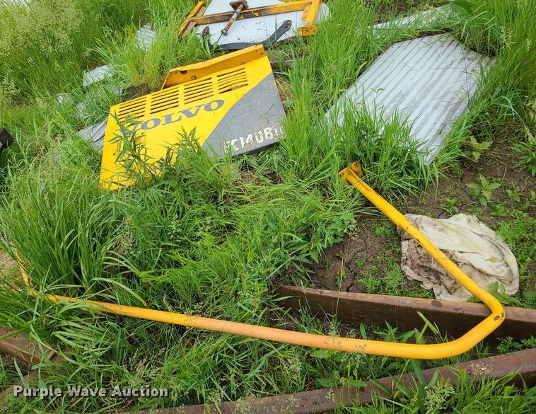 image for item LE9060 Volvo  excavator