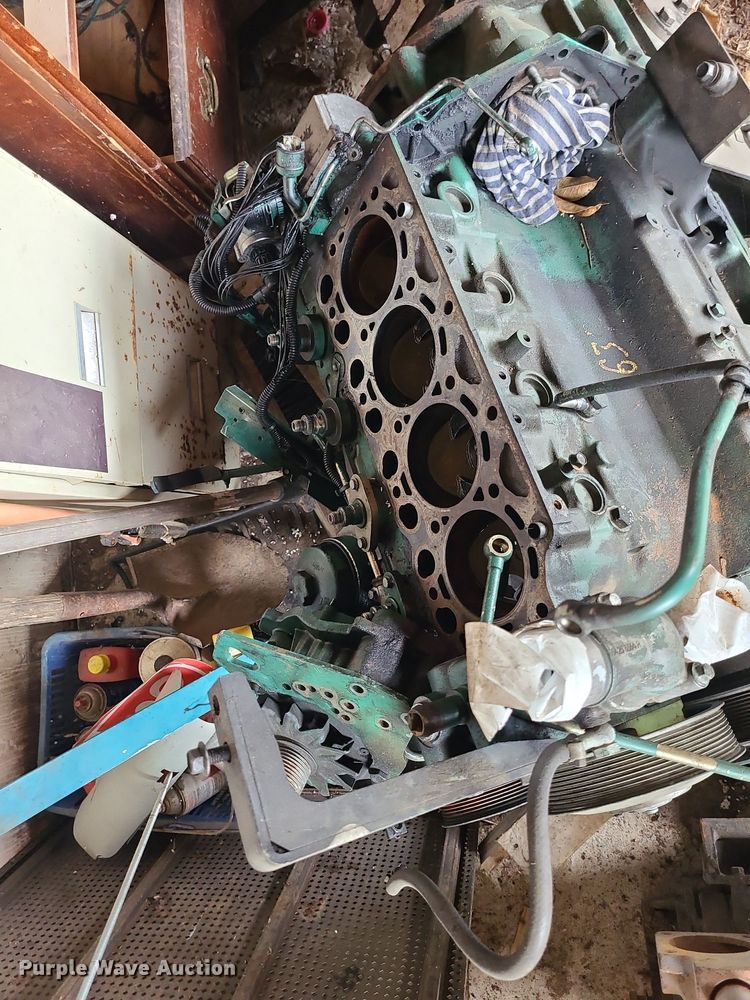 image for item LE9060 Volvo  excavator