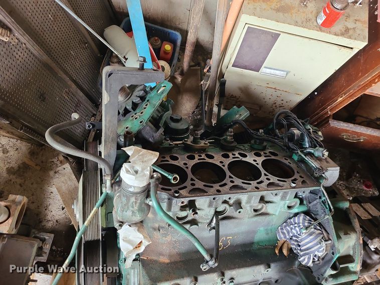 image for item LE9060 Volvo  excavator