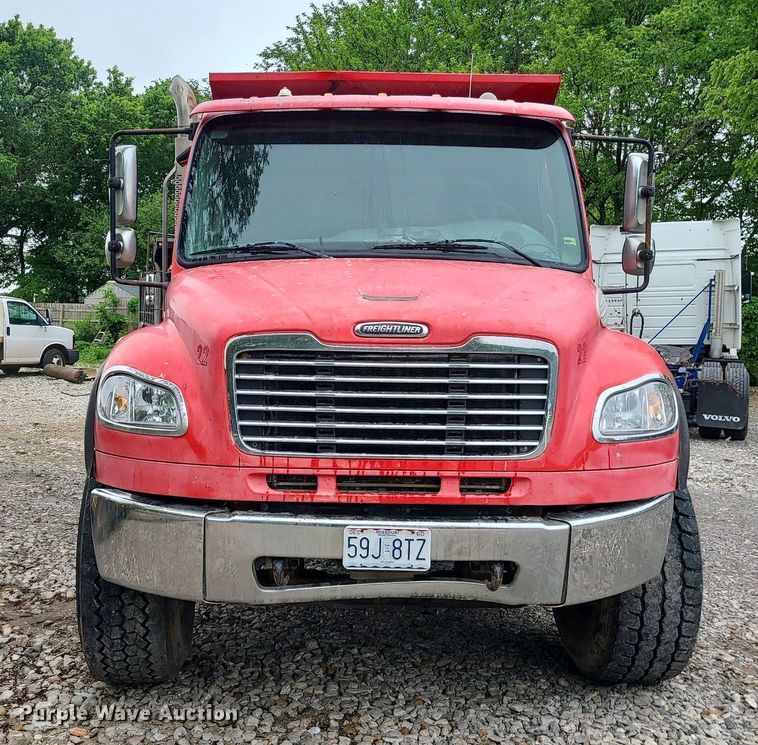 image for item LE9061 2007 Freightliner Business Class M2  dump truck