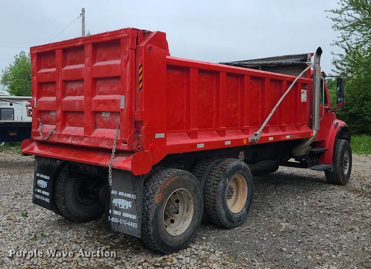 image for item LE9061 2007 Freightliner Business Class M2  dump truck