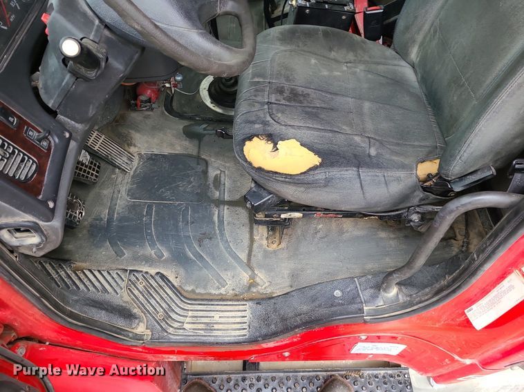 image for item LE9061 2007 Freightliner Business Class M2  dump truck