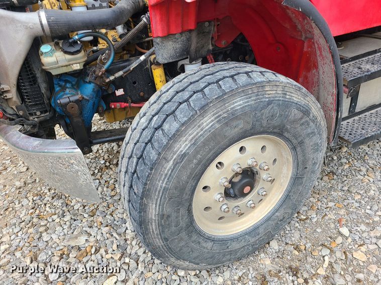 image for item LE9061 2007 Freightliner Business Class M2  dump truck