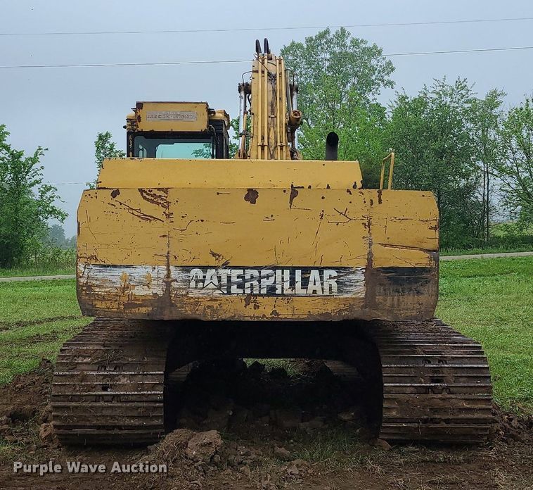 image for item LE9065 1990 Caterpillar EL200B  excavator