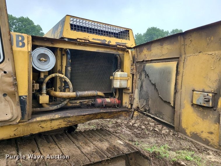 image for item LE9065 1990 Caterpillar EL200B  excavator