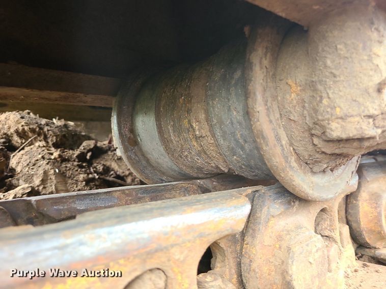 image for item LE9065 1990 Caterpillar EL200B  excavator