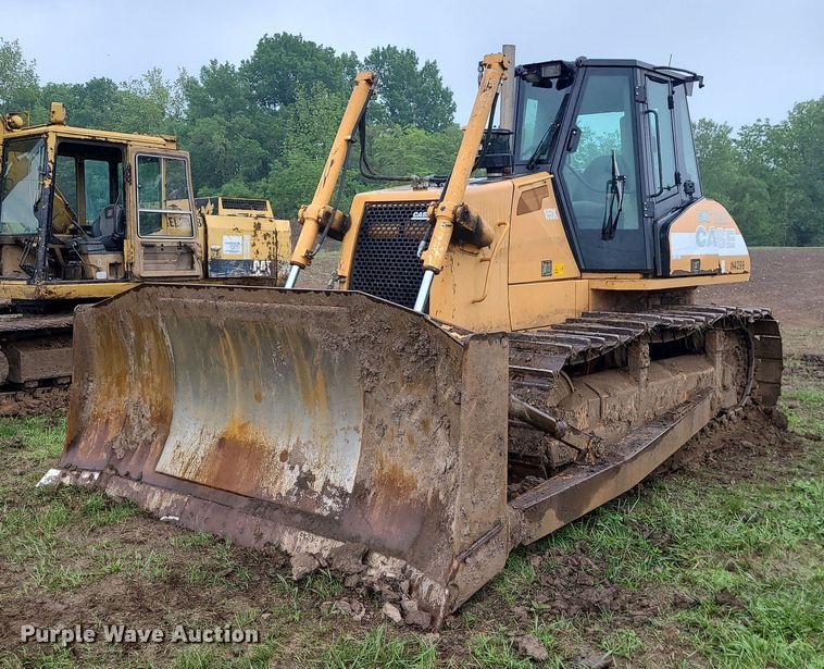image for item LE9066 2003 Case 1850K  dozer
