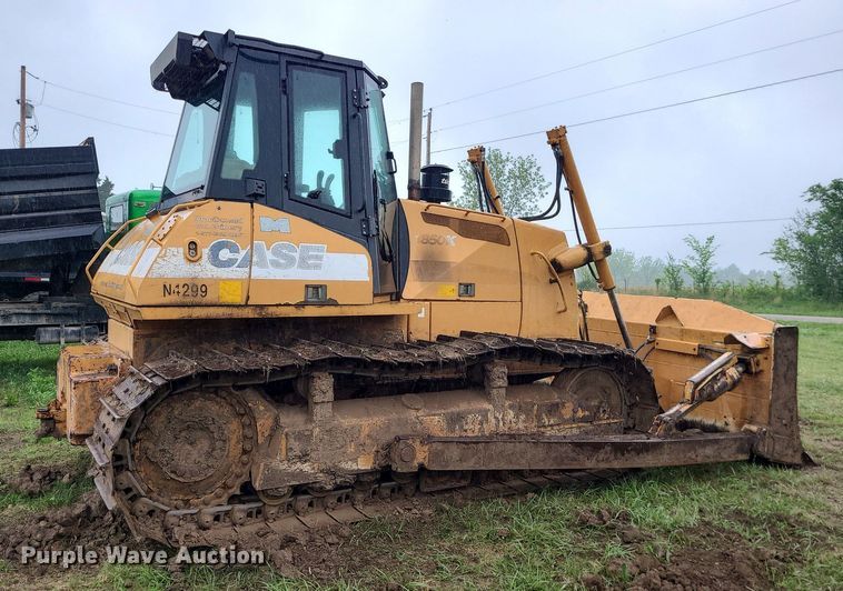 image for item LE9066 2003 Case 1850K  dozer