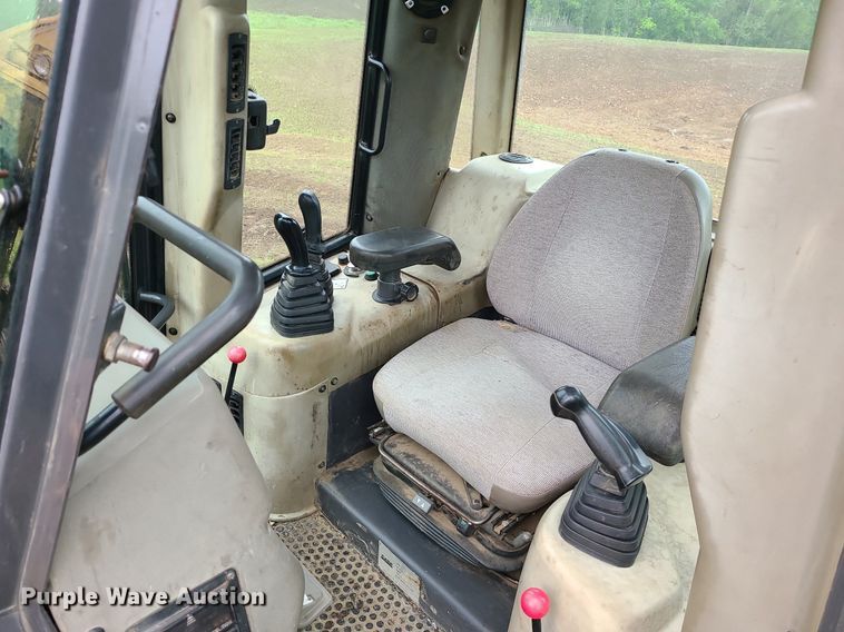 image for item LE9066 2003 Case 1850K  dozer