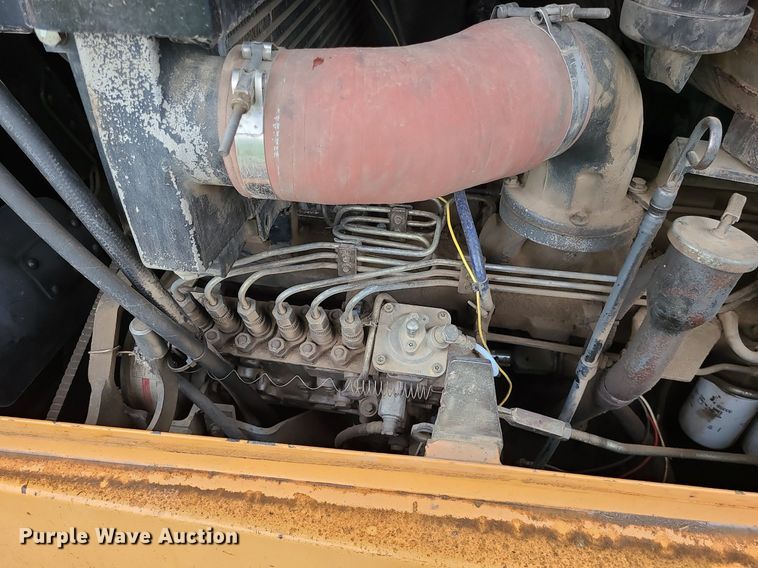 image for item LE9066 2003 Case 1850K  dozer